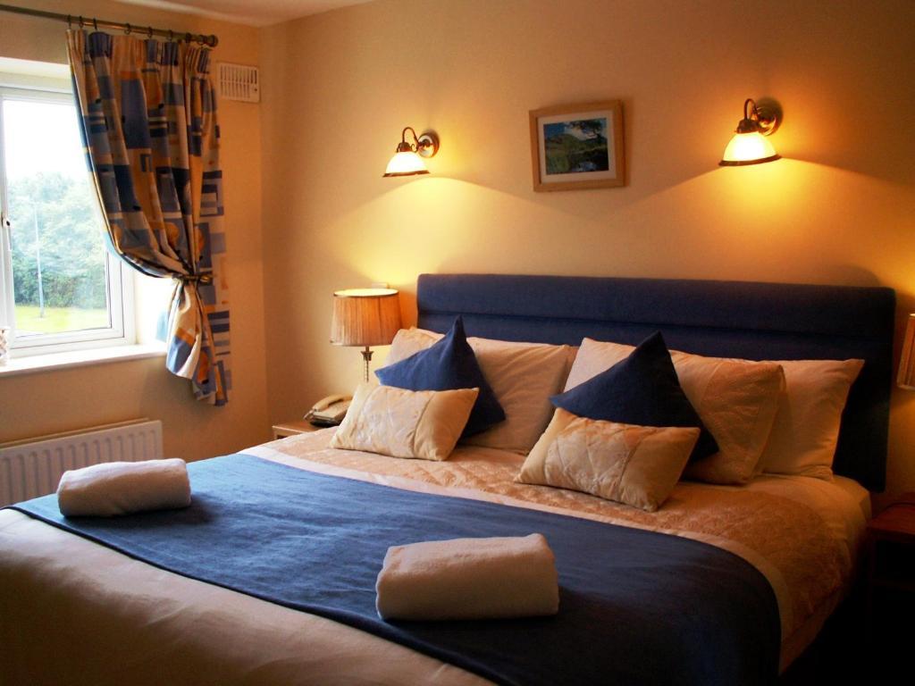 Castlegar Teach Na Coiribe B&B الغرفة الصورة