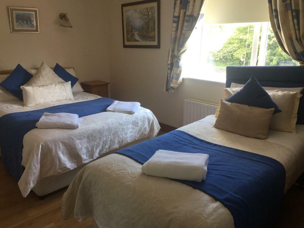 Castlegar Teach Na Coiribe B&B المظهر الخارجي الصورة